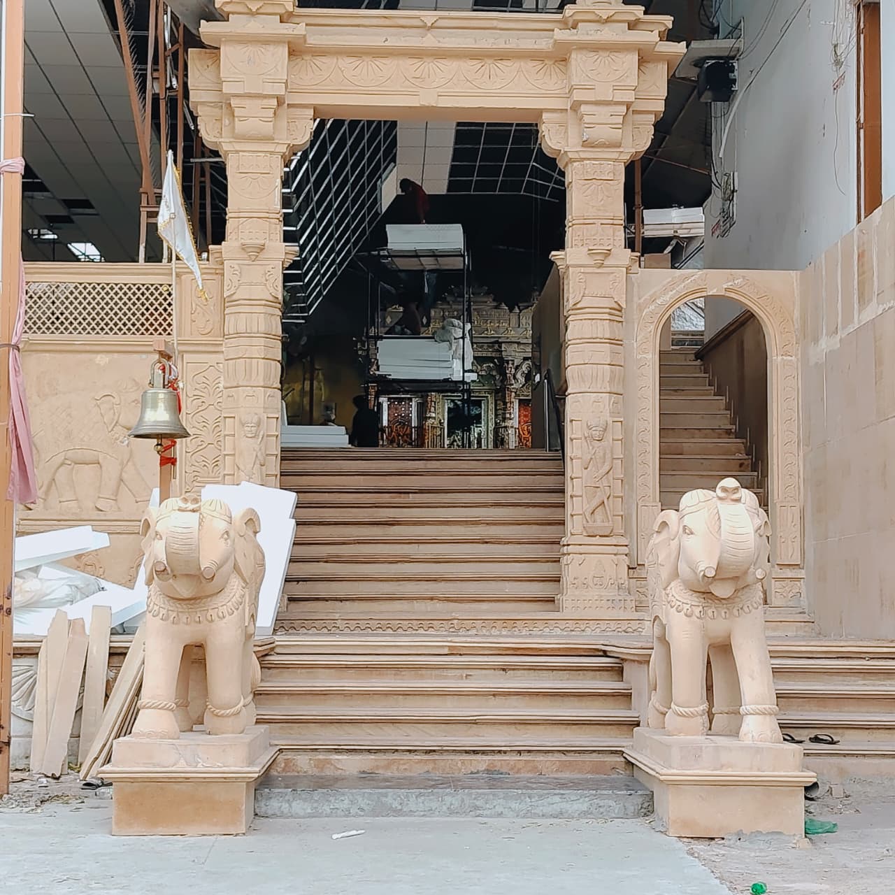 Shri Sonana Khetlaji Temple, Junidham, Sonana, Rajasthan Partners with BA for its sound system.