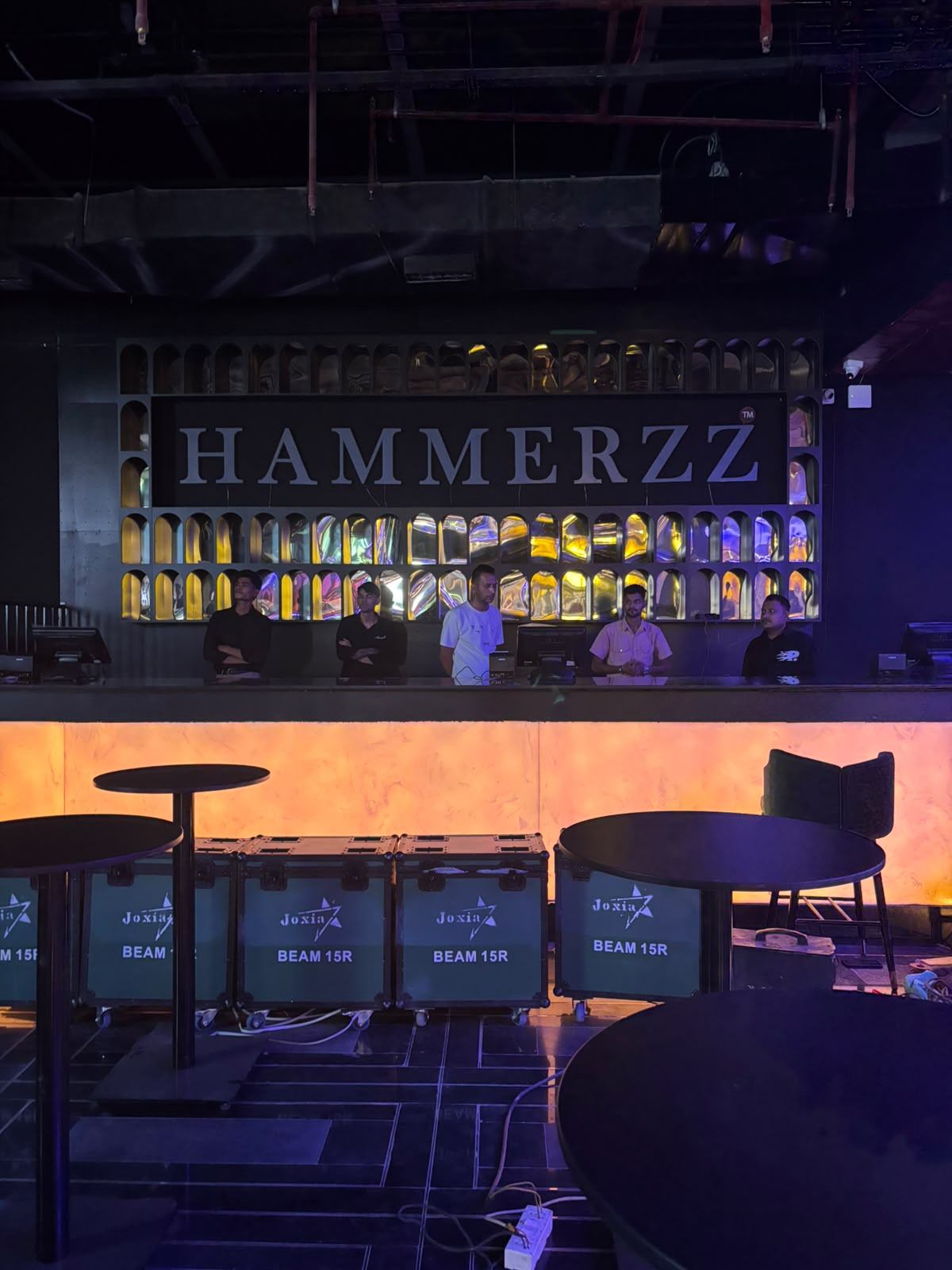 Hammerzz The luxury lounge - Indore chooses Martin audio as their sound partner. Gallery 2