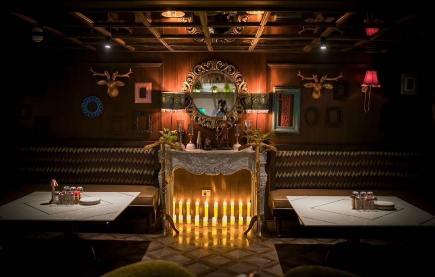 Ricky's Bar & Kitchen, Mumbai-Maharashtra