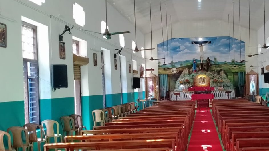 Sacred Heart Church, Angadikadavu - Kerala chooses British Acoustics as their sound partner. Gallery 8