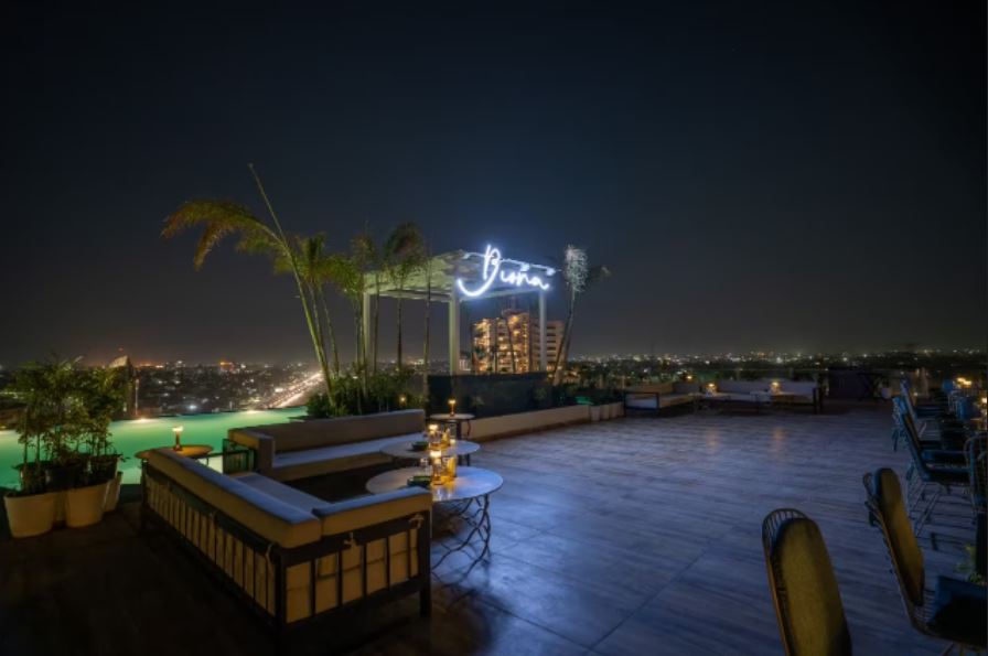 Cocktails and Dreams, Indore-Madhya Pradesh