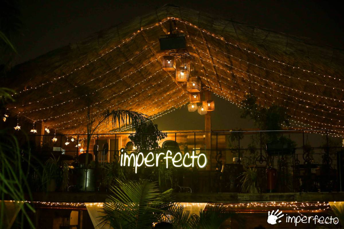 Imperfecto, Rajori Garden