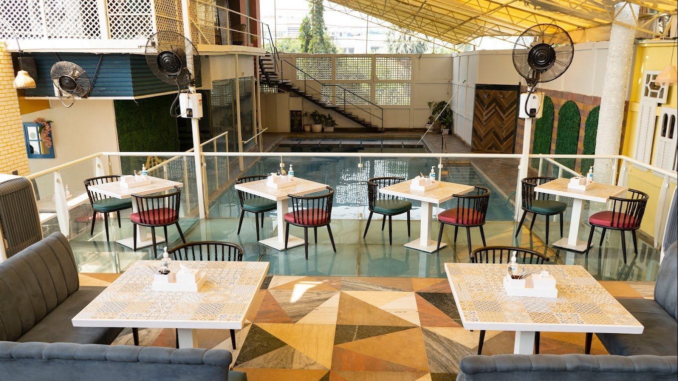 Amanzi Sky Deck And Bar, Mumbai-Maharashtra Gallery 7