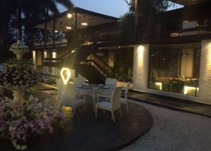 F-Bar & Kitchen, Indore Gallery 2