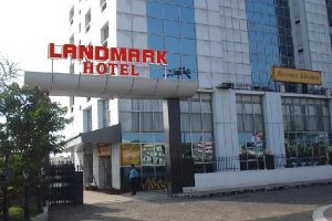 Landmark Pub Kolkata Gallery 2