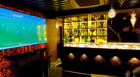 The Retro Lounge, Siliguri